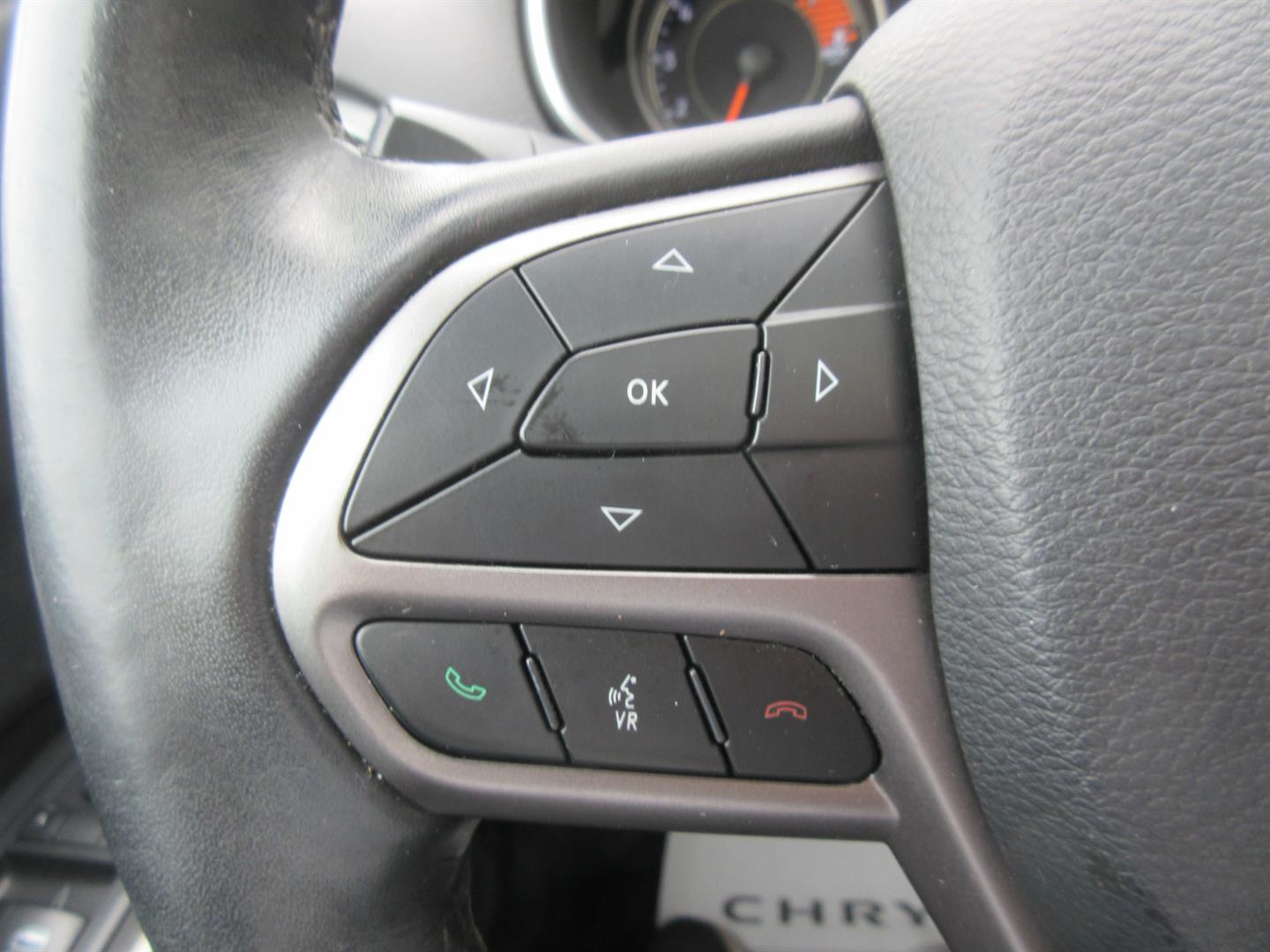 jeep Cherokee 2019 - 28