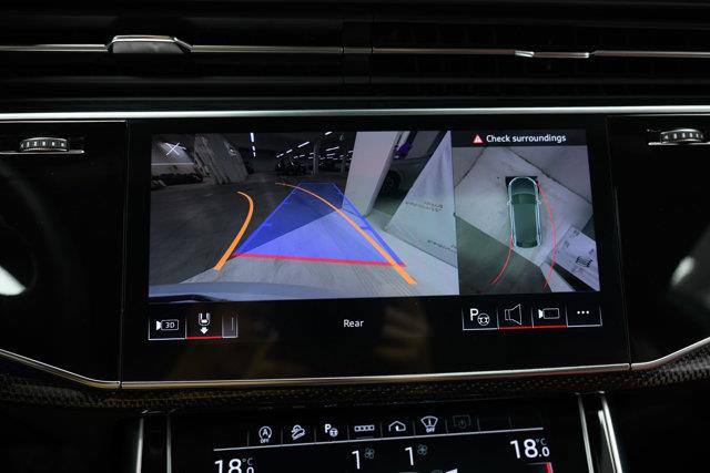 audi SQ8 2023 - 17