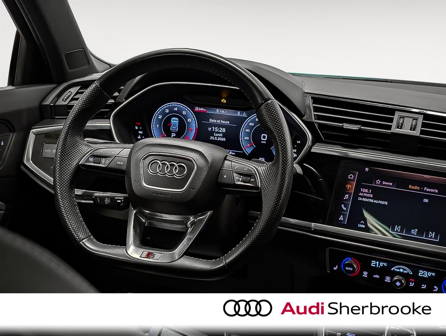 audi Q3 2020 - 13