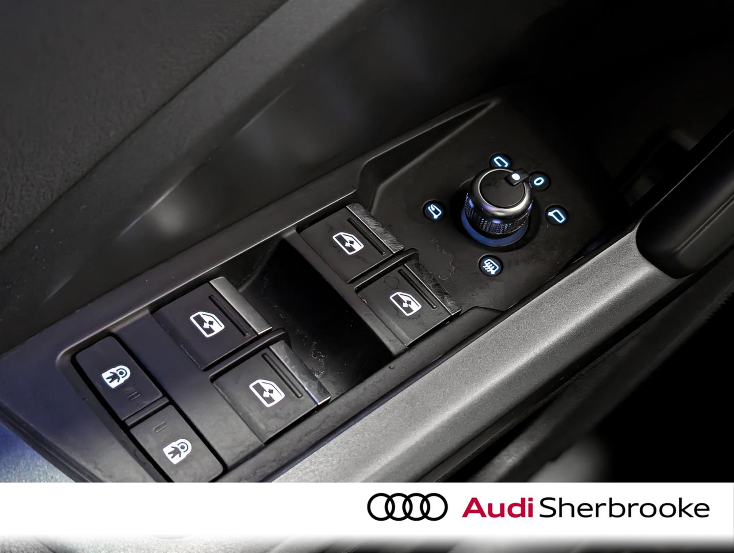 audi Q3 2020 - 23