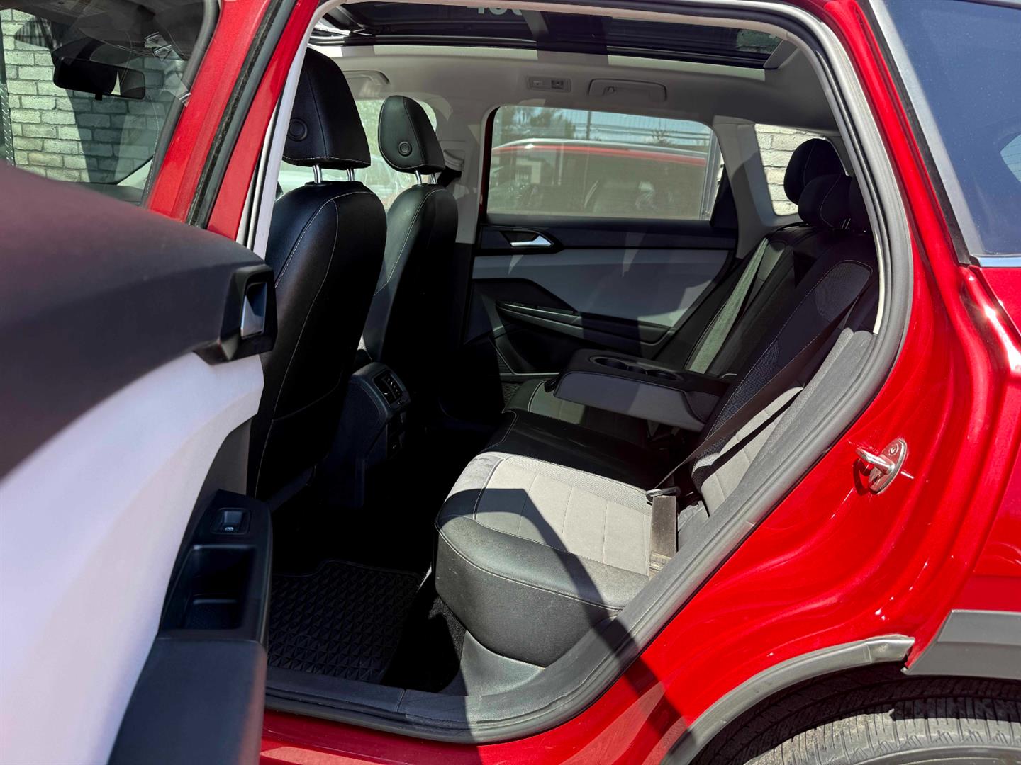 volkswagen Taos 2022 - 25