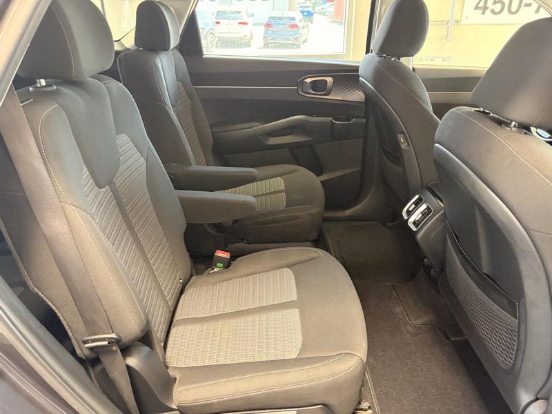kia Sorento 2022 - 9