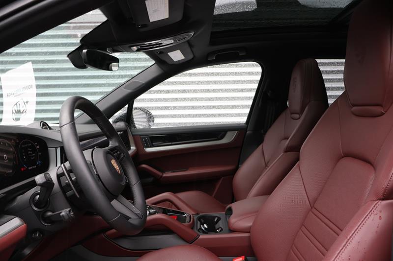 porsche Cayenne 2024 - 17