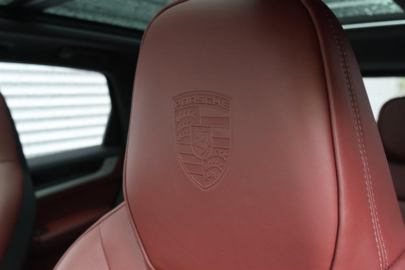 porsche Cayenne 2024 - 19