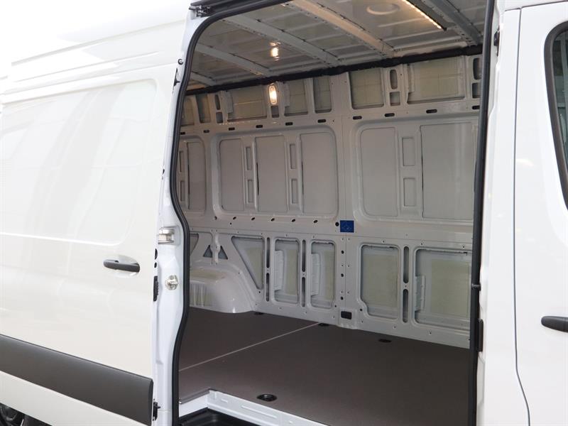 mercedes-benz ESprinter 2025 - 9