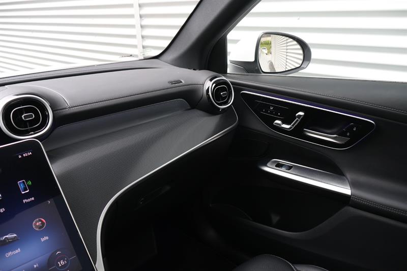 mercedes-benz GLC 2024 - 18