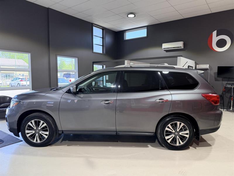 nissan Pathfinder 2017 - 3