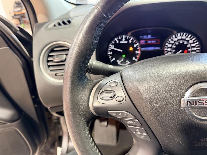 nissan Pathfinder 2017 - 21