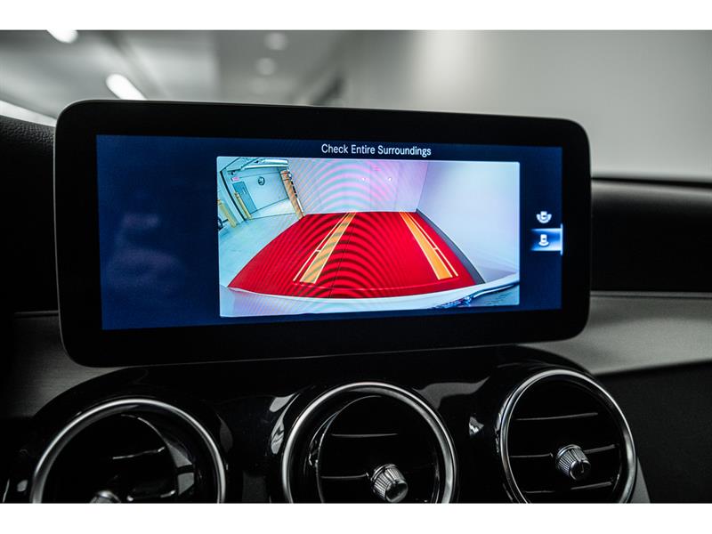 mercedes-benz GLC300 2022 - 20