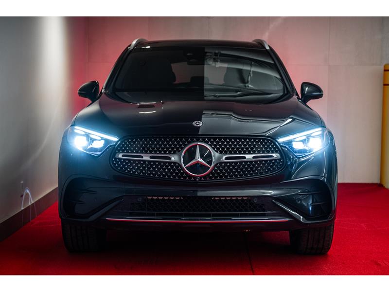 mercedes-benz GLC300 2023 - 2