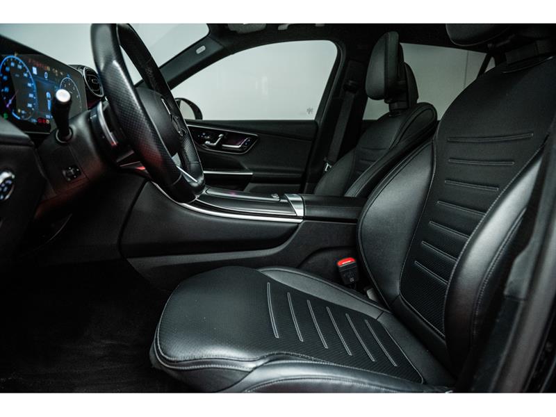 mercedes-benz GLC300 2023 - 12