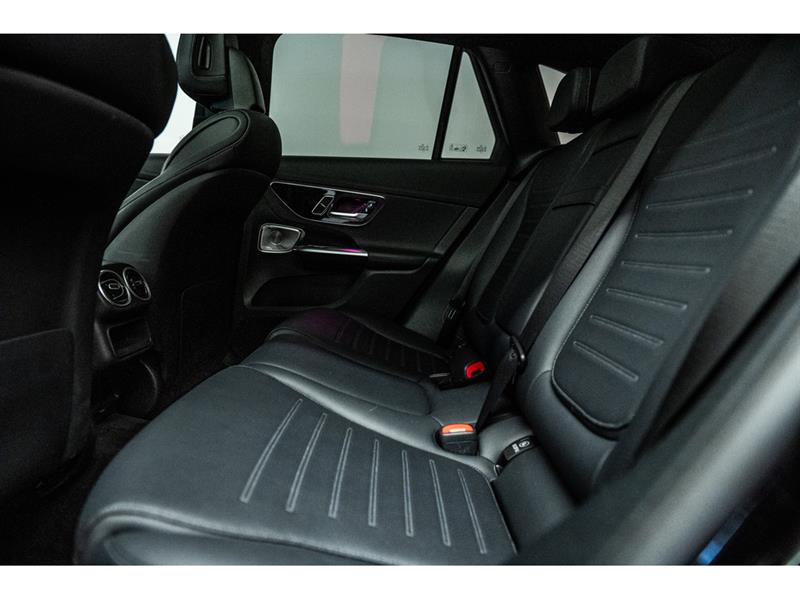 mercedes-benz GLC300 2023 - 23