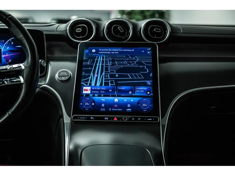 mercedes-benz GLC300 2023 - 26