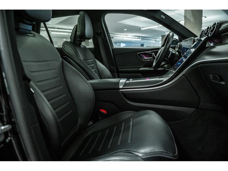 mercedes-benz GLC300 2023 - 28