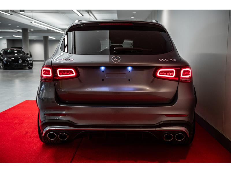mercedes-benz AMG GLC 43 2022 - 7
