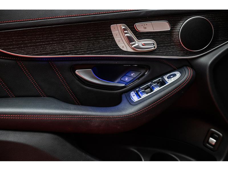 mercedes-benz AMG GLC 43 2022 - 12