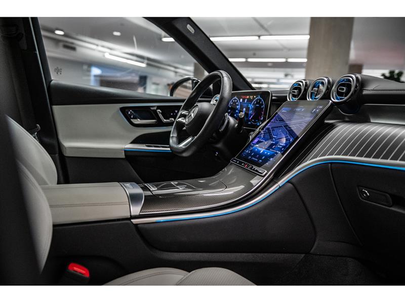 mercedes-benz GLC300 2023 - 31