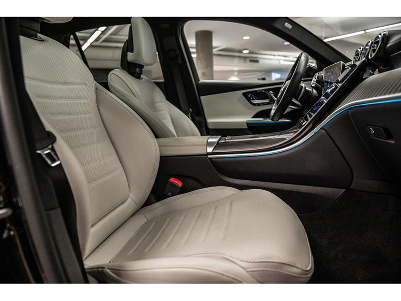 mercedes-benz GLC300 2023 - 32