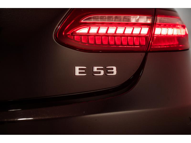 mercedes-benz E Class 2023 - 9