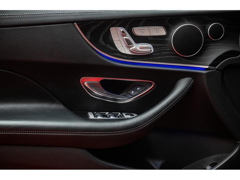 mercedes-benz E Class 2023 - 11