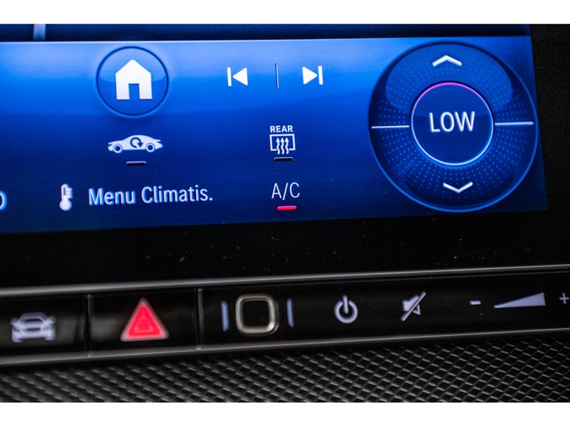 mercedes-benz GLC300 2026 - 22