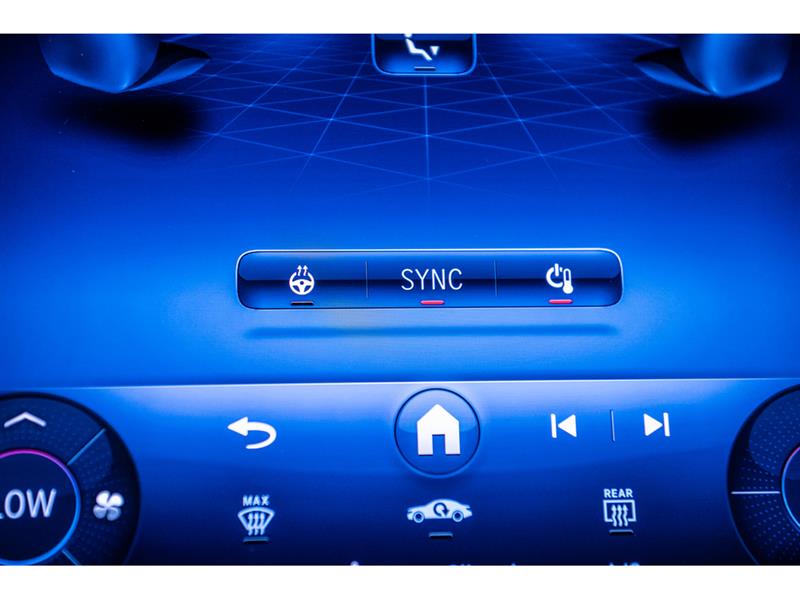 mercedes-benz GLC300 2026 - 24