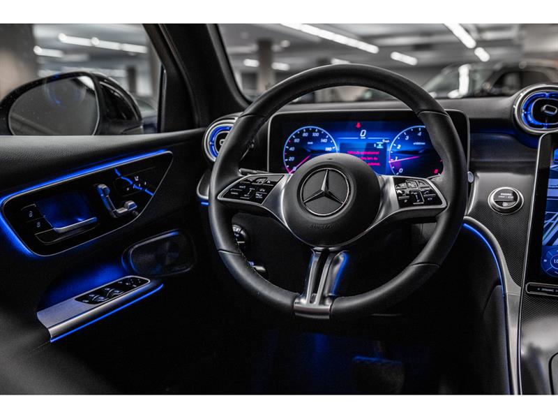 mercedes-benz GLC300 2026 - 27