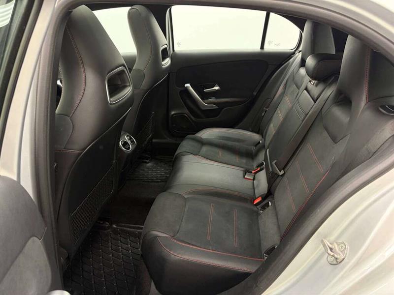 mercedes-benz A220 2020 - 30