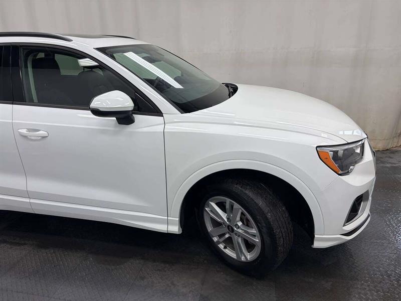 audi Q3 2021 - 14