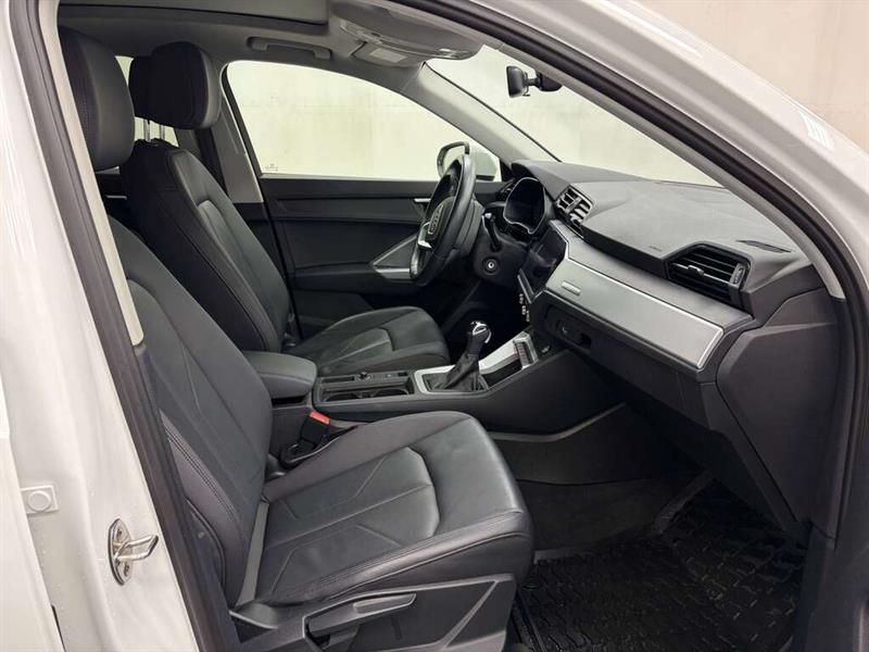 audi Q3 2021 - 28