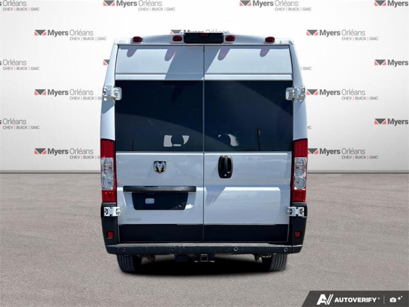 ram ProMaster fourgonnette utilitaire 2019 - 4