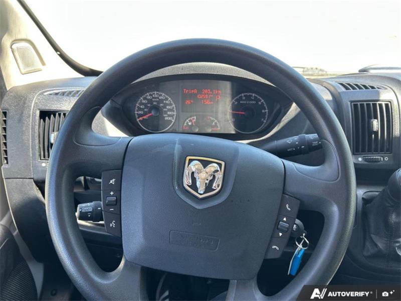 ram ProMaster fourgonnette utilitaire 2019 - 17