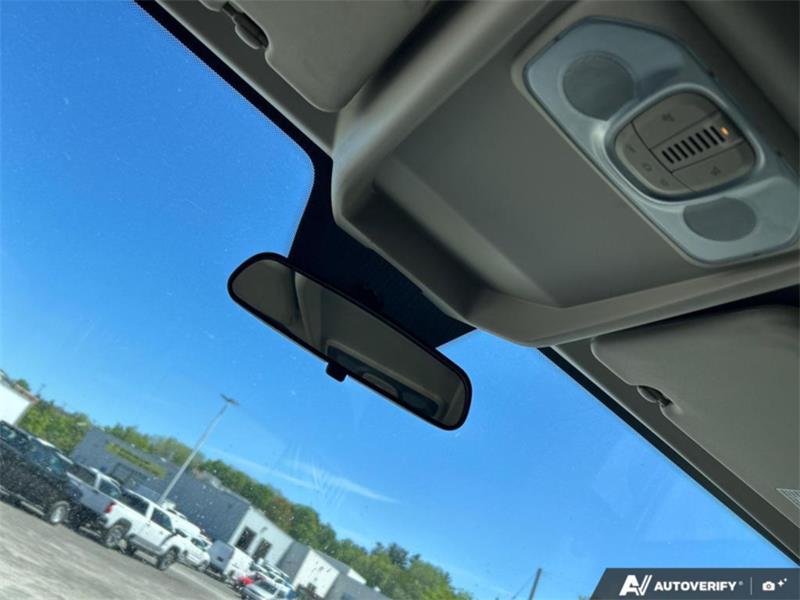 ram ProMaster fourgonnette utilitaire 2019 - 24