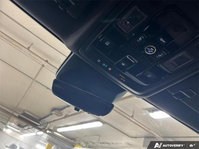cadillac Escalade 2025 - 24