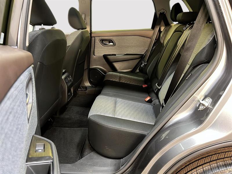 nissan Rogue 2023 - 9