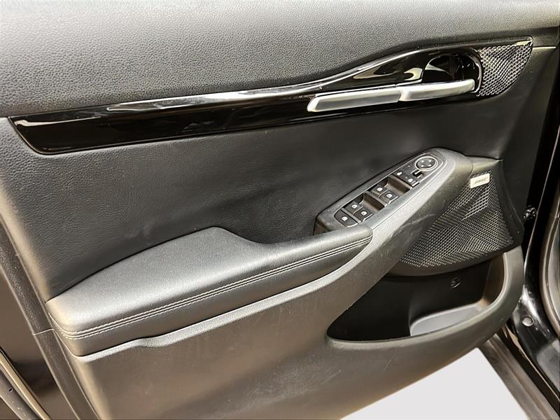 kia Seltos 2022 - 24