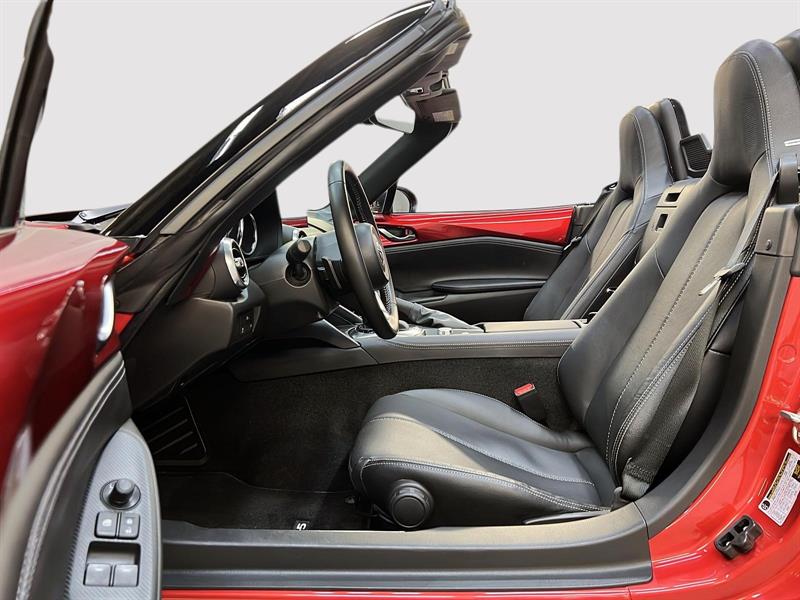 mazda MX-5 2025 - 10