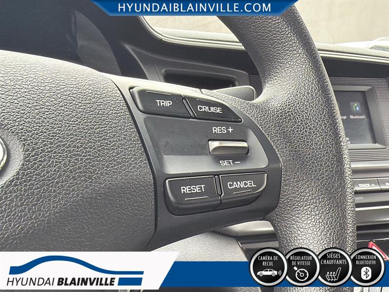 hyundai Elantra 2020 - 14