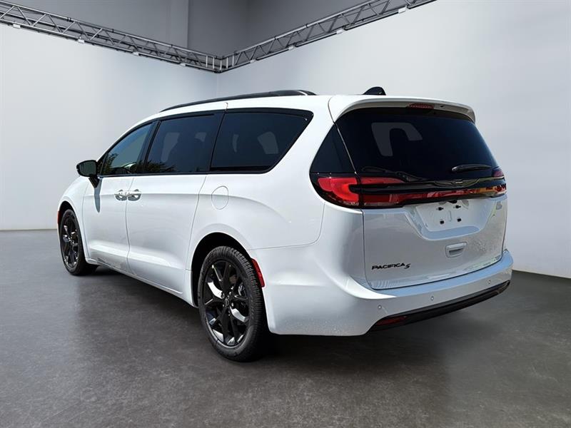 chrysler Pacifica 2026 - 5