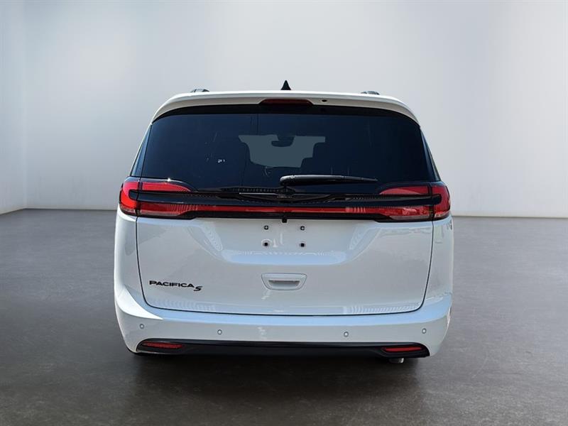 chrysler Pacifica 2026 - 6