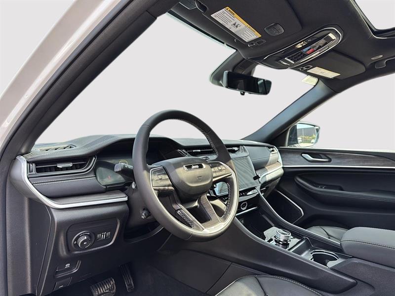jeep Grand Cherokee 2026 - 13