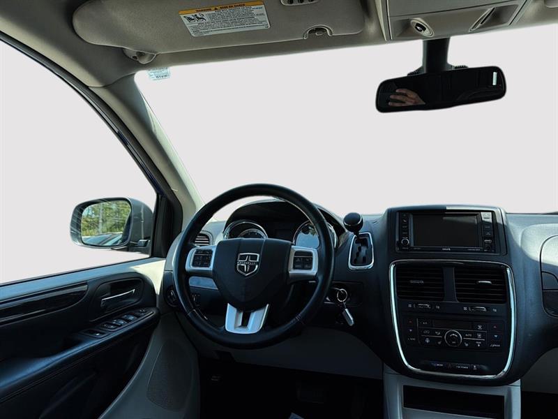 dodge Caravan 2020 - 23