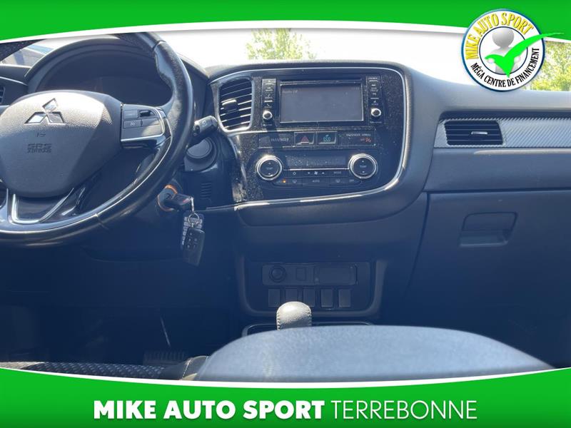 mitsubishi Outlander 2017 - 11