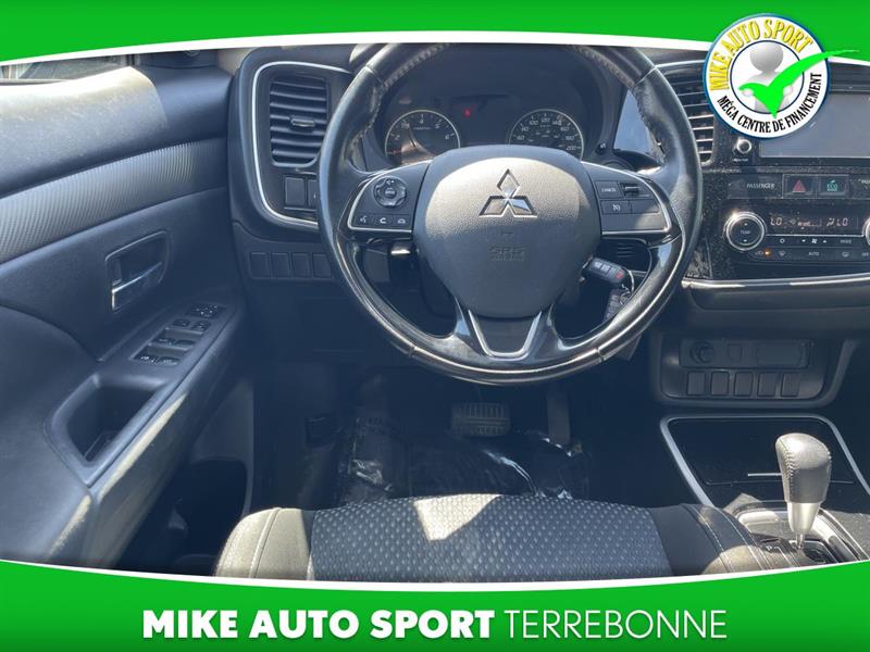 mitsubishi Outlander 2017 - 12