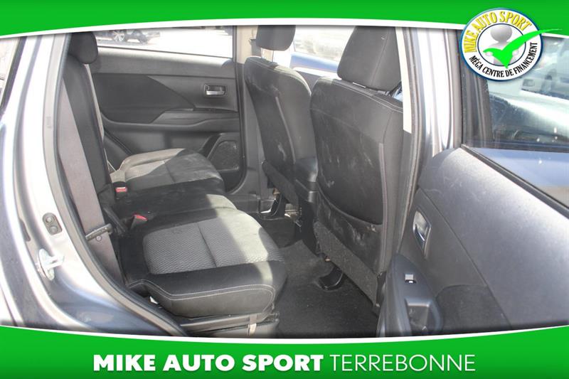 mitsubishi Outlander 2017 - 13
