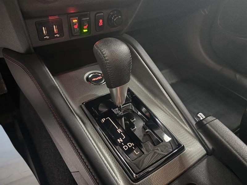 mitsubishi RVR 2023 - 21