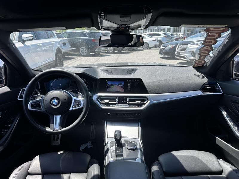 bmw 330I 2019 - 15
