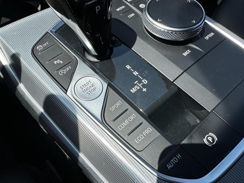 bmw 330I 2019 - 25