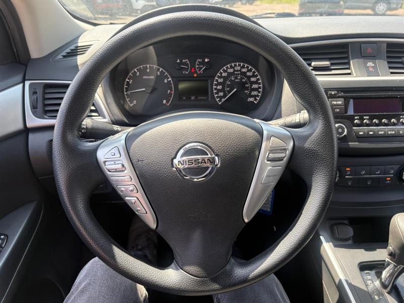 nissan Sentra 2016 - 21