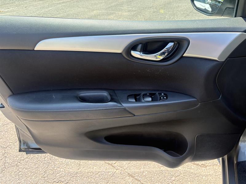 nissan Sentra 2016 - 26